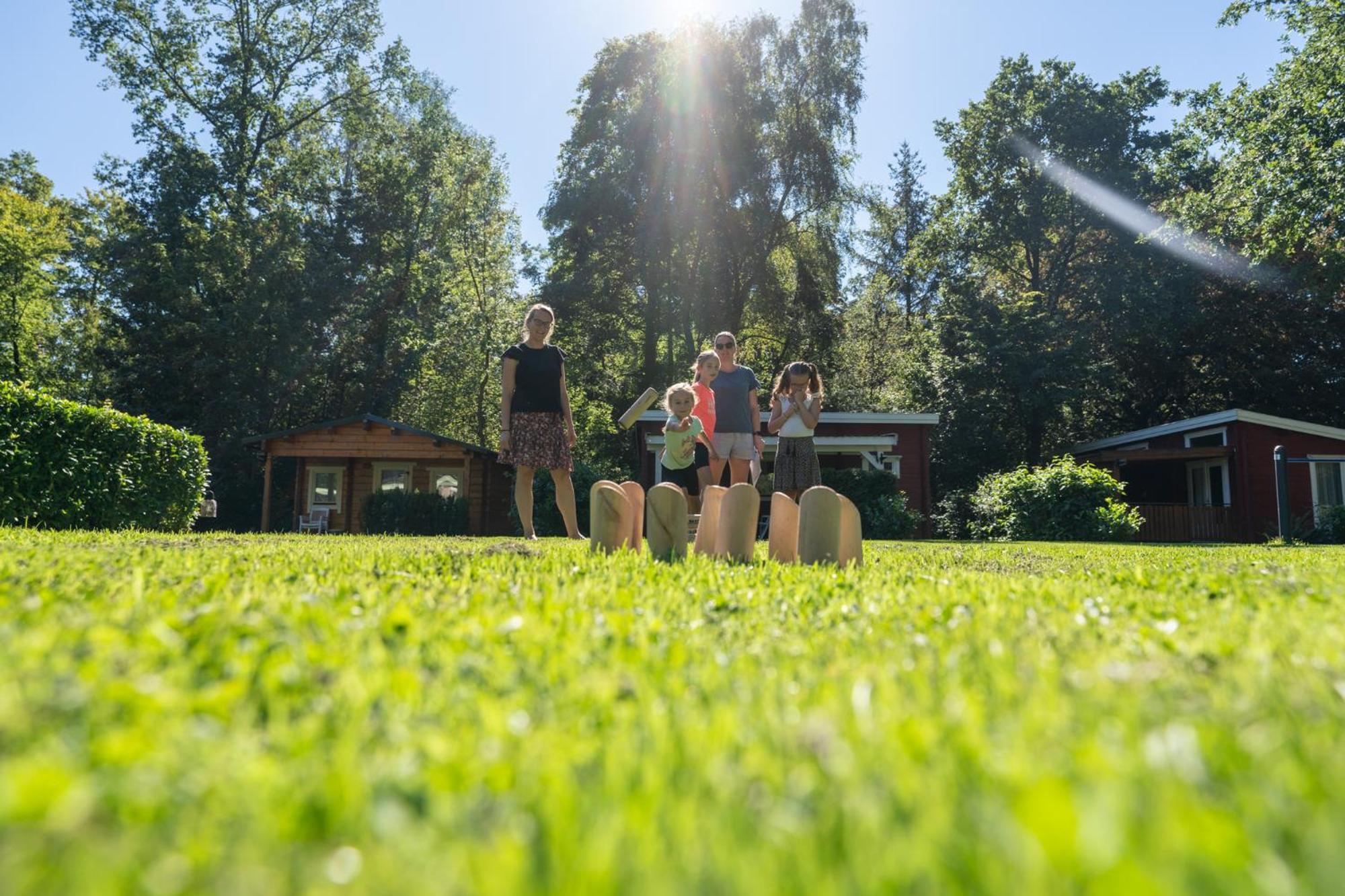Camping Het Bosbad エメロールト エクステリア 写真